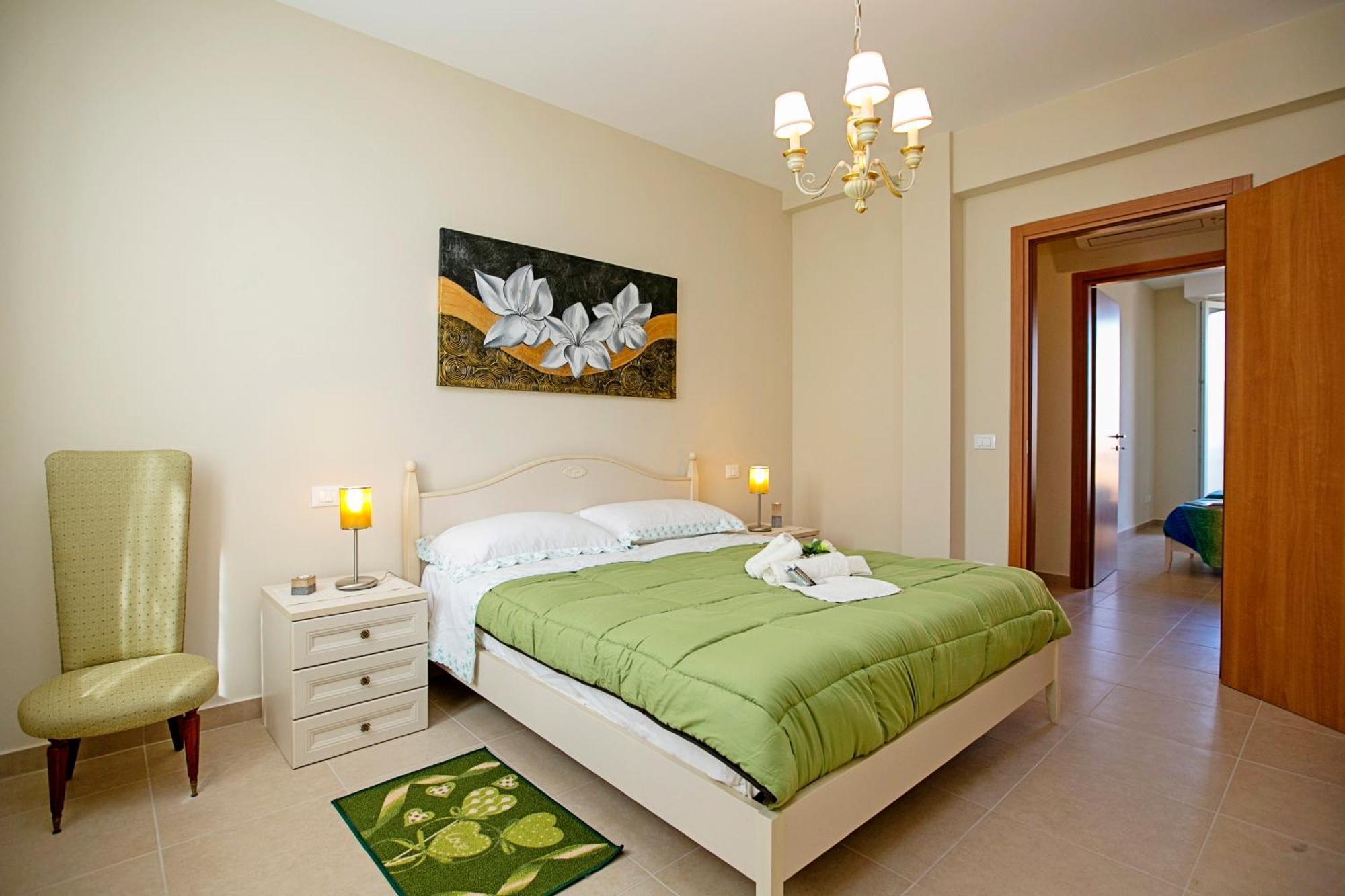 Villa Mimosa - Appartamento 2 - Happy Rentals Desenzano del Garda Buitenkant foto